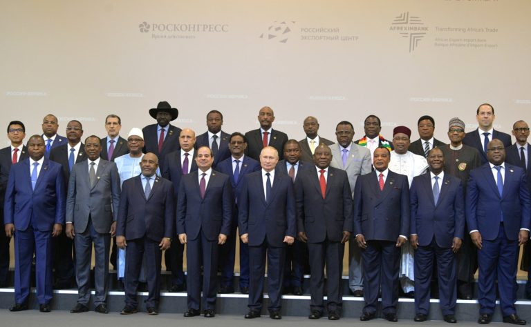 نتائج القمة الأولى والمنتدى الاقتصادي الروسي – الأفريقي.